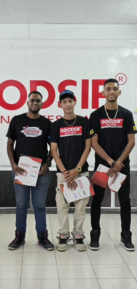 Compromiso con la formación: SRFOCUS celebra la graduación del Programa Colorista Junior GOODSIF
